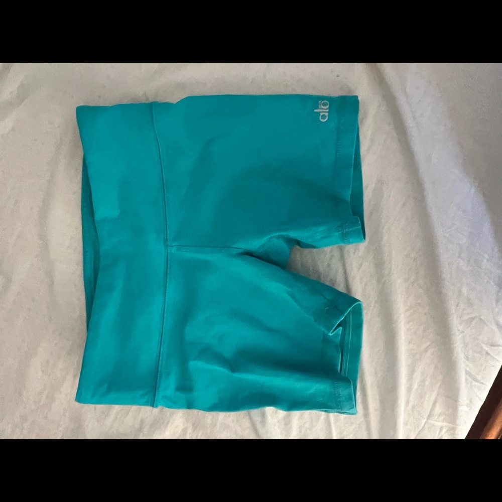 Alo shorts